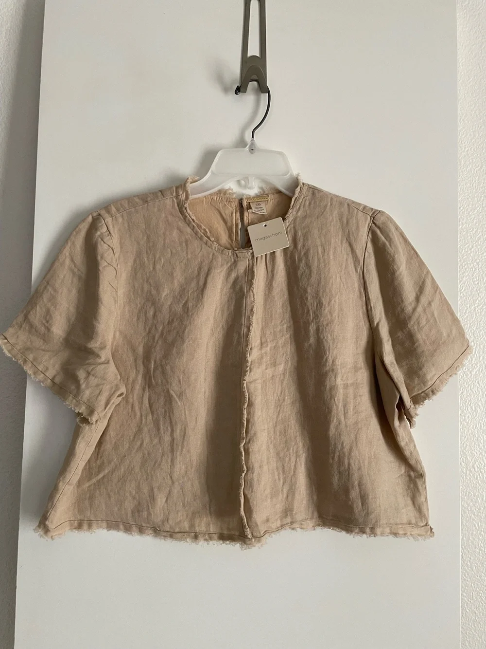 Magaschoni Pure Linen Cropped Short Sleeve Crew Neck Lined Shirt Top Tan NWT